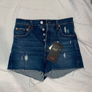 Levi Ribcage Shorts